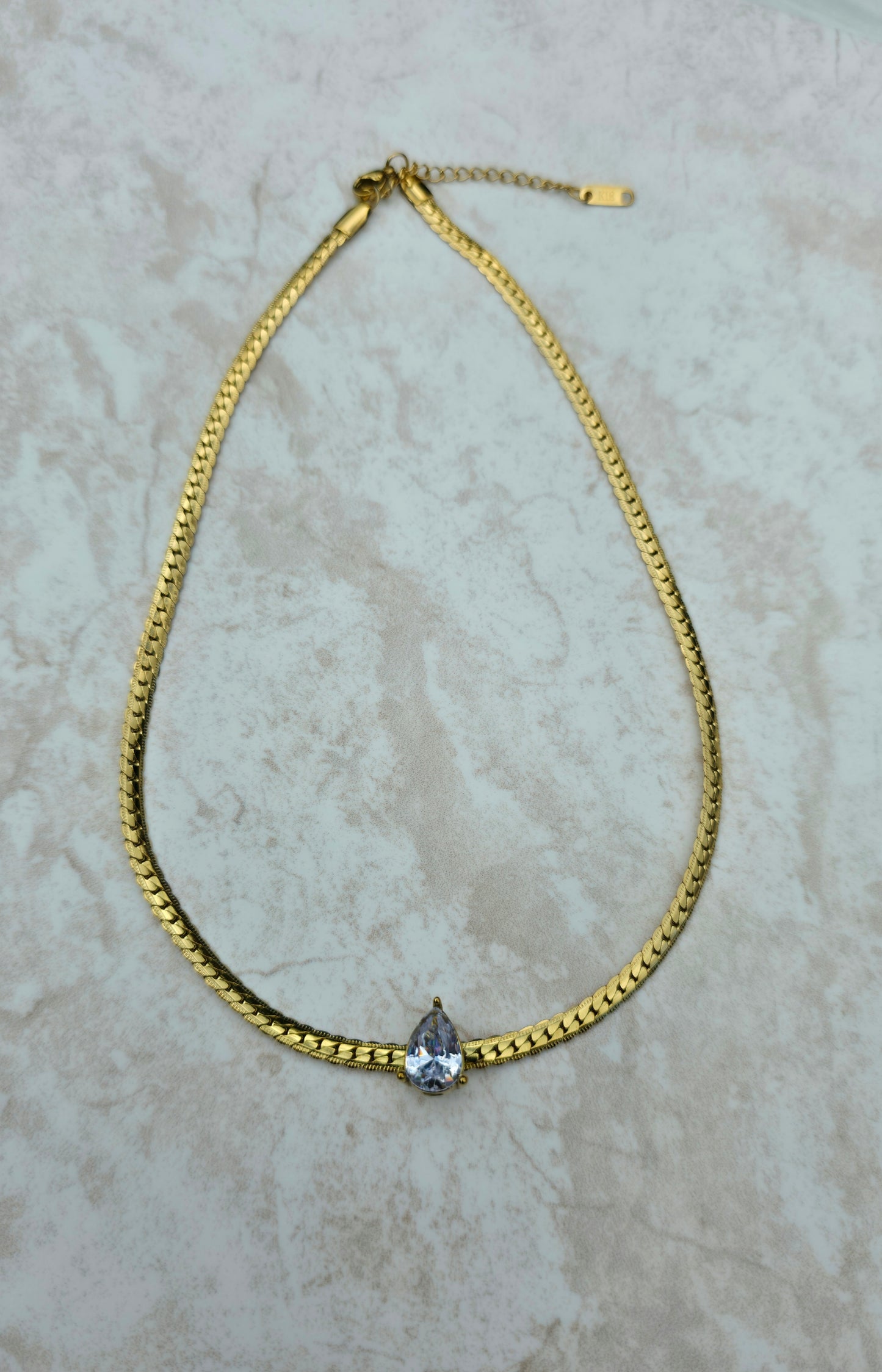 18 K Gold Plated Stainless Steel Necklace Flat Chain Teardrop Zirconia Stone Pendant
