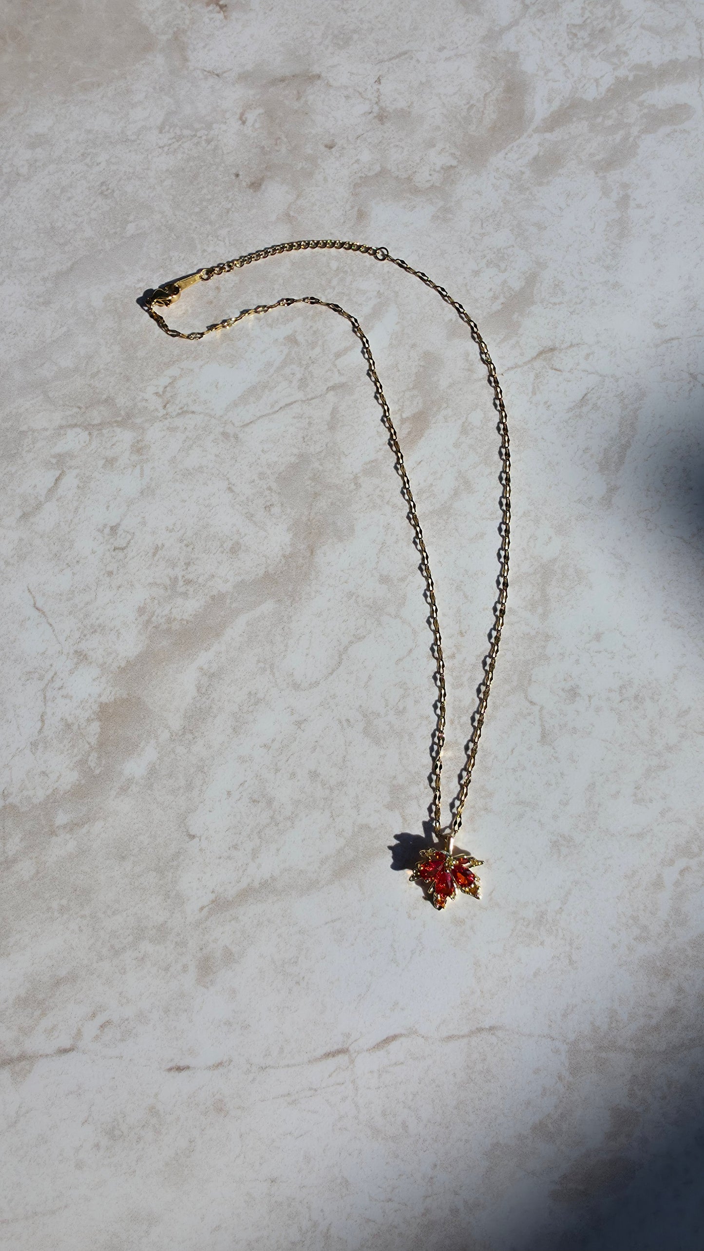 Delicate Dainty 18 K Gold Plated Stainless Steel Necklace With A Maple Leaf Stone Pendant